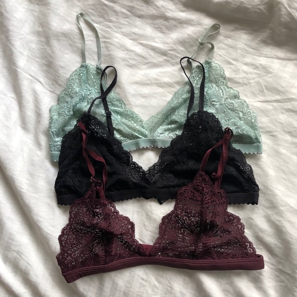 Aritzia Bralettes - Picture 1 of 8